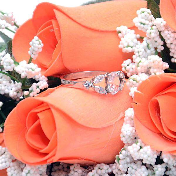 Georgia Peach Bouquet | Jewelry Roses® Bouquet-Georgia Peach Bouqet-The Official Website of Jewelry Candles - Find Jewelry In Candles!